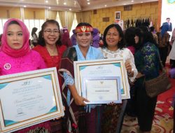 Novi Dharmayanti  Kartini dari Samosir Raih Penghargaan pada  Puncak Perayaan Hari Kartini Sumut