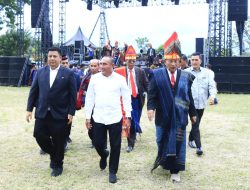 Bupati Samosir dan GUBSU Edy Rahmayadi Hadiri Pesta Syukuran PARNA Indonesia