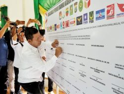 Bupati Simalungun, Forkompinda dan Peserta Pemilu Tandatangani Deklarasi Pemilu Damai 2024