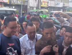 Anis dan Relawan Buat Macet Jalan Sutomo, Sopir: Kami Lagi Cari Uang, Kami Tidak Butuh Omonganmu.