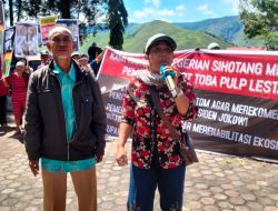 Aksi Damai Masyarakat Sihotang Minta Tutup TPL.