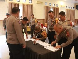 Polres Simalungun Gelar Sosialisasi Anggaran dan Tandatangan Pakta Integritas Untuk Transparansi Keuangan