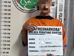 SAT RESNARKOBA POLRES SIANTAR TANGKAP  PRIA SIMPAN 1 BUNGKUS GANJA