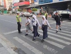 PERSONIL POLRES PEMATANGSIANTAR LAKSANAKAN POS PADAT PAGI