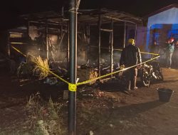 Polres Simalungun Bantu Evakuasi Dua Balita di Simalungun Tewas di Dalam Rumah, Saat Terjadi Kebakaran