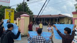 Aksi Unjuk Rasa Persoalan Perjudian di Mapolsek Tanjung Morawa, DPD AMARSU : Copot Kapolsek!