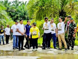 Giat Haroan Bolon di Kecamatan Hatonduhan, Bupati Simalungun Silahturahmi Dengan Masyarakat