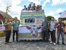 Karnaval Mobil Hias Menyambut HUT Ke-21 Kabupaten Humbang Hasundutan