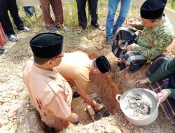 PELETAKAN BATU PERTAMA PEMBANGUNAN GEDUNG MWC NU BELITANG II OKU TIMUR.