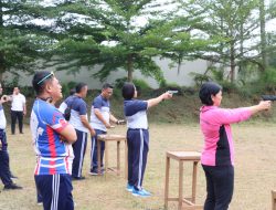 Tingkatkan Kemampuan Personel, Polres Pematangsiantar Latihan Menembak