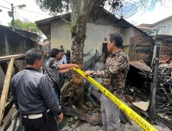 Kebakaran Rumah di Jalan Madura Bawah, Polsek Siantar Barat Olah TKP