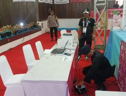 Pastikan Keamanan Venue Cabor Tinju di Gedung Serbaguna UHKBPNP, Polres Pematangsiantar Bersama Sat Brimob Polda Sumut Sterilisasi