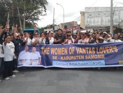 Dua Ratusan orang Kaum Wanita di Samosir Bersama Garnita Partai Nasdem dukung Cabup dan Cawabup Vandiko-Ariston Lanjut dua Periode.