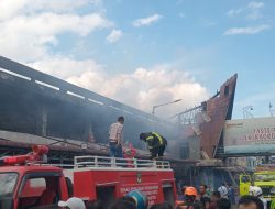 Gedung IV Pasar Horas Kebakaran, Kapolres Patangsiantar Turun Langsung Meninjau