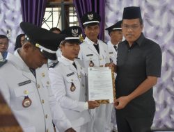 Bupati Humbahas Kukuhkan Kepala Desa Se-Kecamatan Paranginan