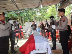 Beri Penghormatan Terakhir, Polres Pematangsiantar Laksanakan  Persemayaman Alm. AIPDA Edy Nicolas Pasaribu