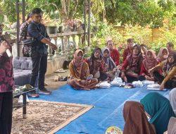 Walau Hujan, Perempuan di kecamatan Bosar Maligas tetap Berjoget Bersama Ratnawati