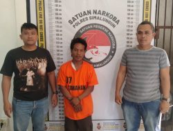 Polsek Bosar Maligas Amankan Pengedar Narkoba di Ujung Padang, Barang Bukti Sabu Berhasil Disita