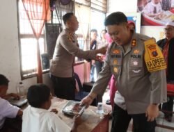 Kapolres Simalungun Pimpin Pembagian Makan Gizi Gratis untuk 150 Siswa SD Negeri 091499