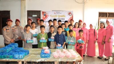 Kapolres Pematangsiantar Berbagi Takjil kepada Anak Yatim Panti Asuhan Taruna Melati Muhammadiyah