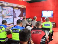 Kapolres Pematangsiantar Bersama Pejabat Utama Ikuti Zoom Meeting Anev Ops Ketupat Toba 2025 Dipimpin Kapolda Sumut