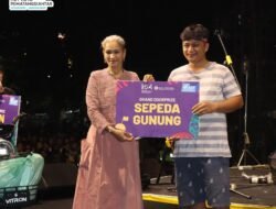 Hadiri Pesta Hiburan Rakyat HUT Kota Pematangsiantar ke-154, Kapolres Pematangsiantar Berikan Hadiah Doorprize
