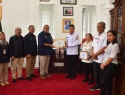Bupati Humbahas Terima Penghargaan dari KPPN Balige