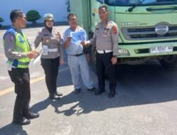 Sat Lantas Polres Pematangsiantar Berikan Edukasi Tertib Berlalulintas Kepada Angkuran Odol