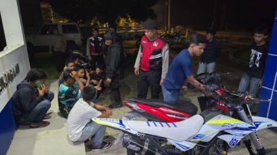 Patroli Blue Light dan Tim Samapta Polres Simalungun Amankan 20 Orang dan 8 Sepeda Motor, Cegah Kejahatan Jalanan