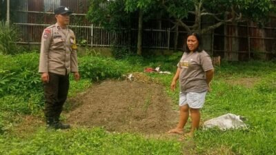 Polsek Siantar Marihat Sambangi Warga Manfaatkan LahanTanam Tanaman Bergizi