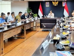 Hadiri Rakor Percepatan Pertumbuhan Ekonomi Indonesia Melalui DPSP, Wabup Simalungun: “Pemkab Simalungun Dukung Penuh Upaya Pertumbuhan Ekonomi Melalui Pariwisata