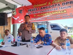 Polsek Siantar Marihat Hadiri Reses Anggota DPRD Pematangsiantar di Sianjur Nauli