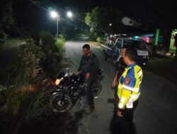 Sat Lantas Polres Pematangsiantar Evakuasi Korban Lakalantas di Jalan Rondahaim