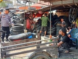 Sambang di Jalan Patuan Anggi, Sat Binmas Polres Pematangsiantar Patroli Keamanan