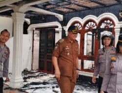 Kebakaran Satu Unit Rumah, Polsek Siantar Utara Pimpin Cek TKP