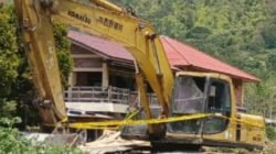 KAPOLRES SAMOSIR TIDAK BERYALI MENANGKAP PERUSAK RUMAH DARMA AMBARITA