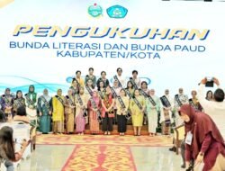 Ny Darmawati Anton Achmad Saragih Dikukuhkan Sebagai Bunda PAUD dan Bunda Literasi Kabupaten Simalungun