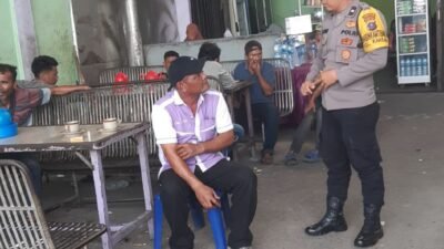 Polsek Siantar Utara Sambangi Loket Bus Intra, Sampaikan Himbauan Kamtibmas