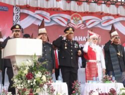 Kapolres Simalungun AKBP Marganda Aritonang Hadiri Aubade Penurunan Bendera HUT RI ke-80, Jaga Kamtibmas Berdaulat untuk Rakyat