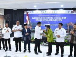 BUPATI SAMOSIR APRESIASI PERAN GUBSU DALAM PEROLEHAN GREEN CARD GEOPARK KALDERA TOBA