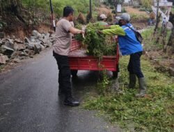 Jumat Bersih, Polsek Siantar Marihat Gotong Royong Bersama