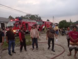 Polsek Bosar Maligas Sigap Tangani Kebakaran Rumah Warga, Kerugian Capai Rp 200 Juta