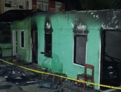 Polsek Siantar Martoba Cek TKP Kebakaran Diduga Hubungan Arus Pendek Listrik