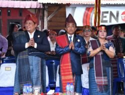 EVEN HORJA BIUS TAMPILKAN KEUNIKAN BUDAYA BATAK, BUPATI SAMOSIR: KITA HARUS MENJAGA BUDAYA YANG SUDAH TURUN TEMURUN DENGAN BAIK