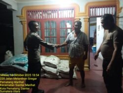 Dukung Ketapang, Polsek Siantar Marihat Distribusikan Bantuan Pupuk kepada Masyarakat 
