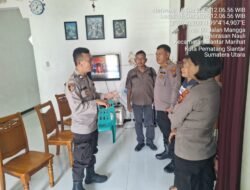 Tinjut Lapmas di Call Center 110 Polda Sumut, Kapolsek Siantar Marihat Tanggapi Masalah Warganya