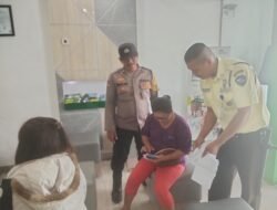 Polsek Siantar Marihat Sambang Sampaikan Pesan Kamtibmas kepada Nasabah Pegadaian UPC Marihat 