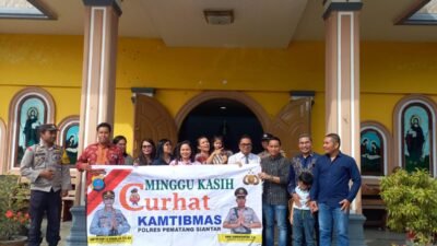 Polsek Siantar Marihat Curhat Kamtibmas di Gereja HKBP
