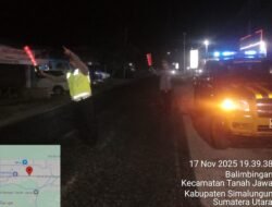 Polsek Tanah Jawa Gelar Blue Light Patrol di Tengah Gerimis, Sisir Lokasi Rawan Judi dan Balap Liar