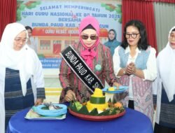 Hadiri Perayaan Hari Guru, Bunda PAUD Simalungun Ajak Bangun Generasi Sehat, Cerdas Berkarakter dan Berakhlak Mulia